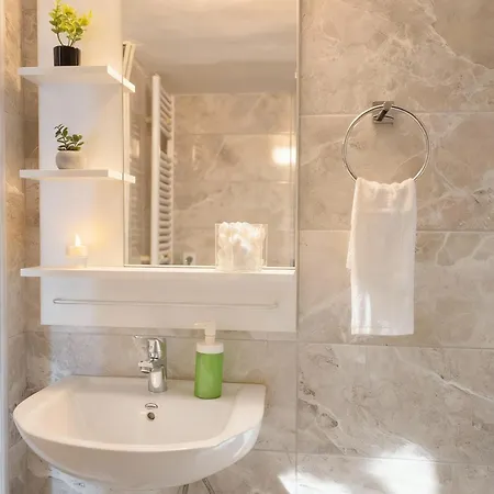 Modern Urban Sanctuary Θεσσαλονίκη